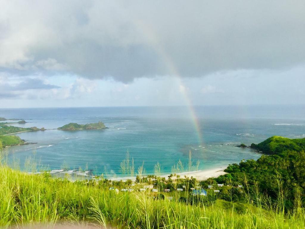 Malakati Village Beach House Naisisili エクステリア 写真